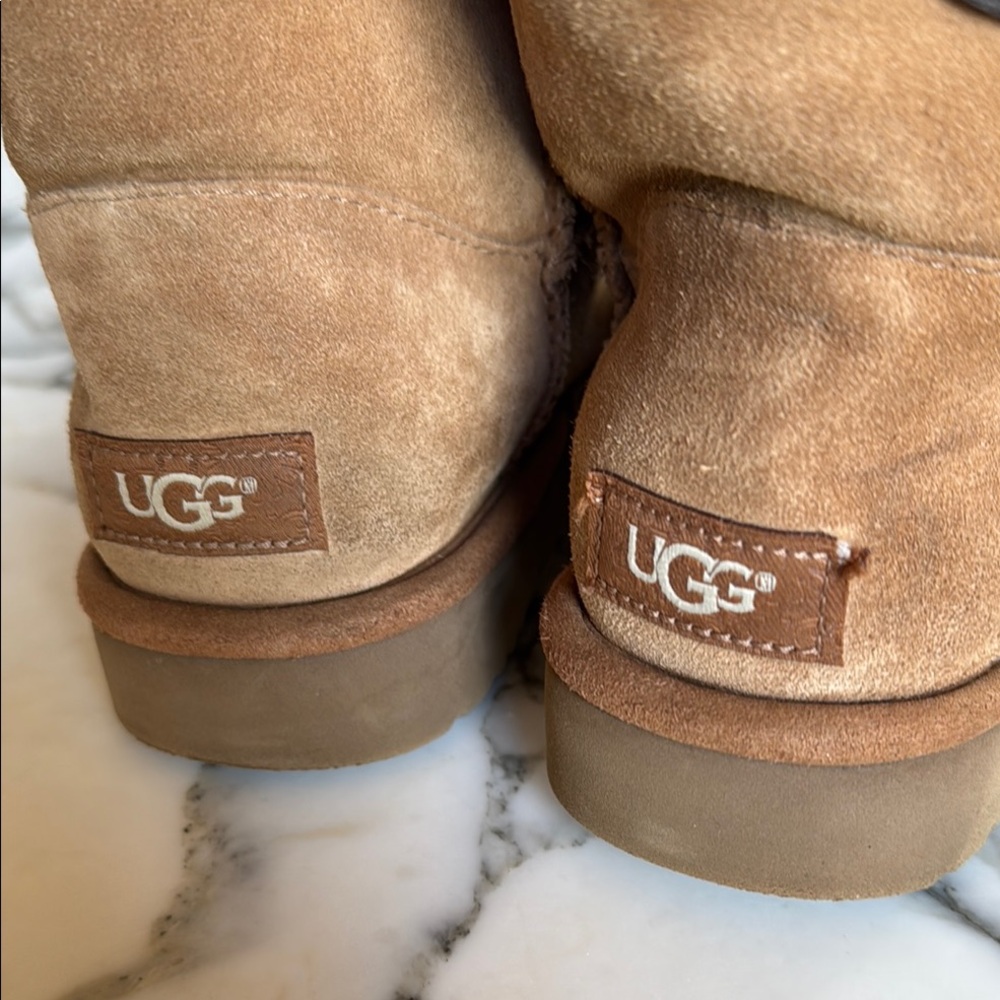 UGG Constantine Chestnut Boot with Plush Lining Women’s size 6 - Picture 9 of 13